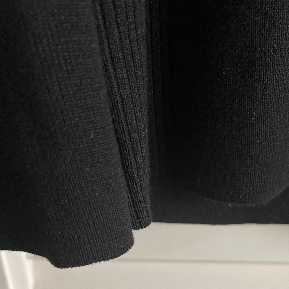 Chico's Black Fine Gauge Knit Turtleneck Size 2 (L-12) - Picture 3 of 6